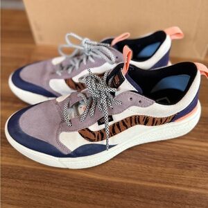 Vans ultra range sneakers